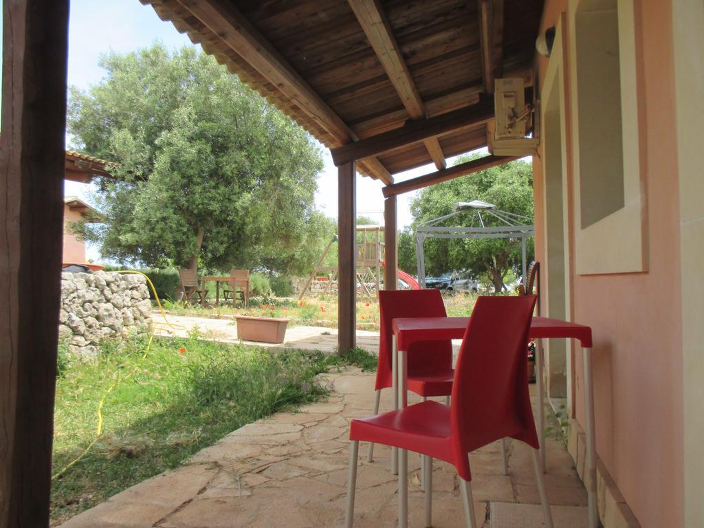 Le Mangiatoie Del Re Giordano Villa Avola Kültér fotó